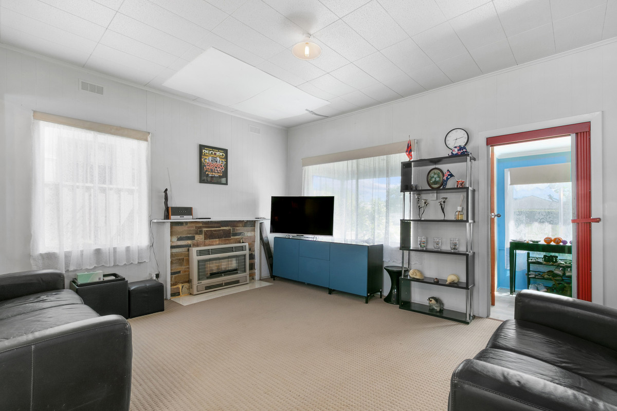 30 Collins Street, Morwell VIC 3840, Morwell - Thumbnail 4