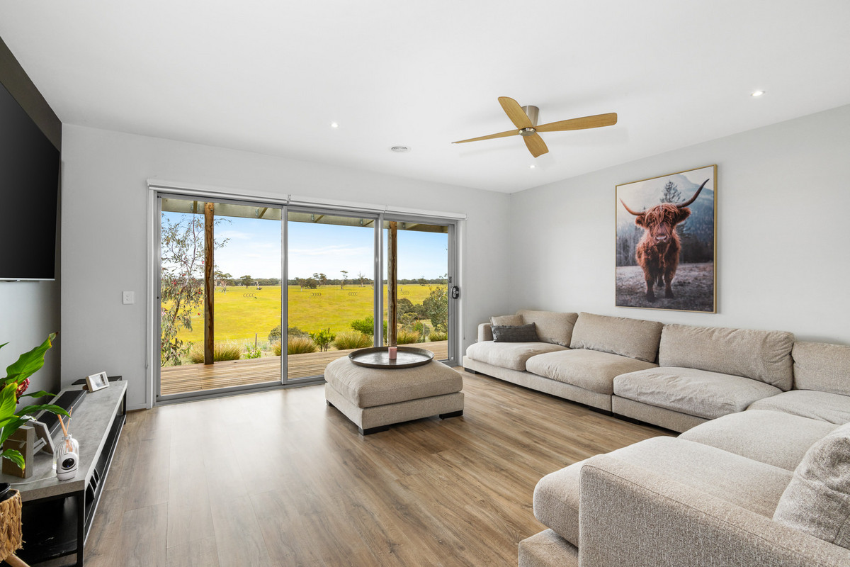 17 Trevena Ridge, BANNOCKBURN VIC 3331, Bannockburn - Thumbnail 4