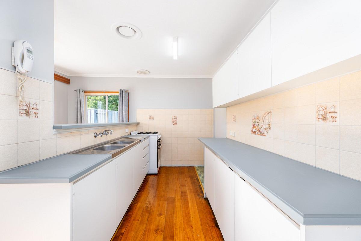 10 Poplar Avenue, Shepparton VIC 3630, Shepparton - Thumbnail 3