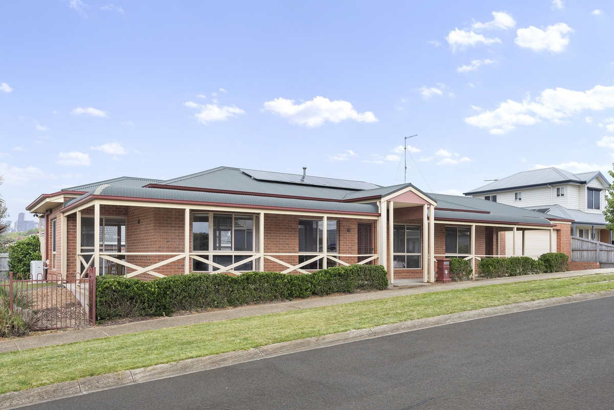 1315 Ernstine Way, DRYSDALE VIC 3222 Stockdale & Leggo