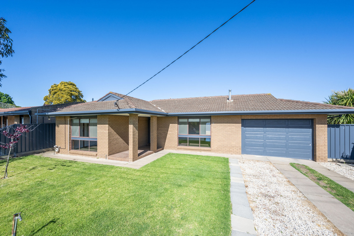 16-lister-crescent-shepparton-vic-3630-stockdale-leggo