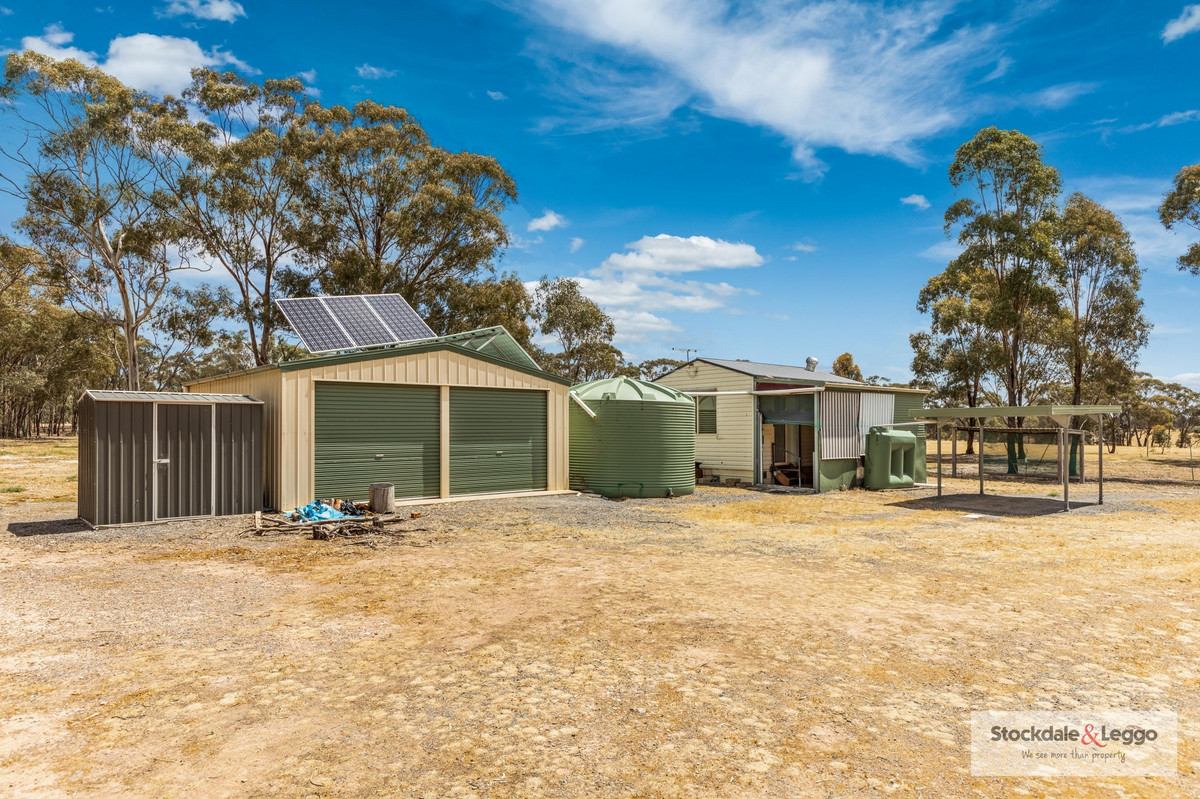 82 Old Boort Road, Wedderburn VIC 3518, Wedderburn - Thumbnail 2