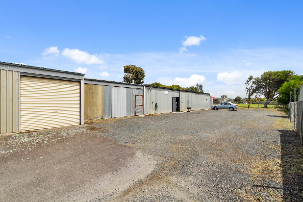 19 Centre Road, MORWELL VIC 3840, Morwell - Thumbnail 3
