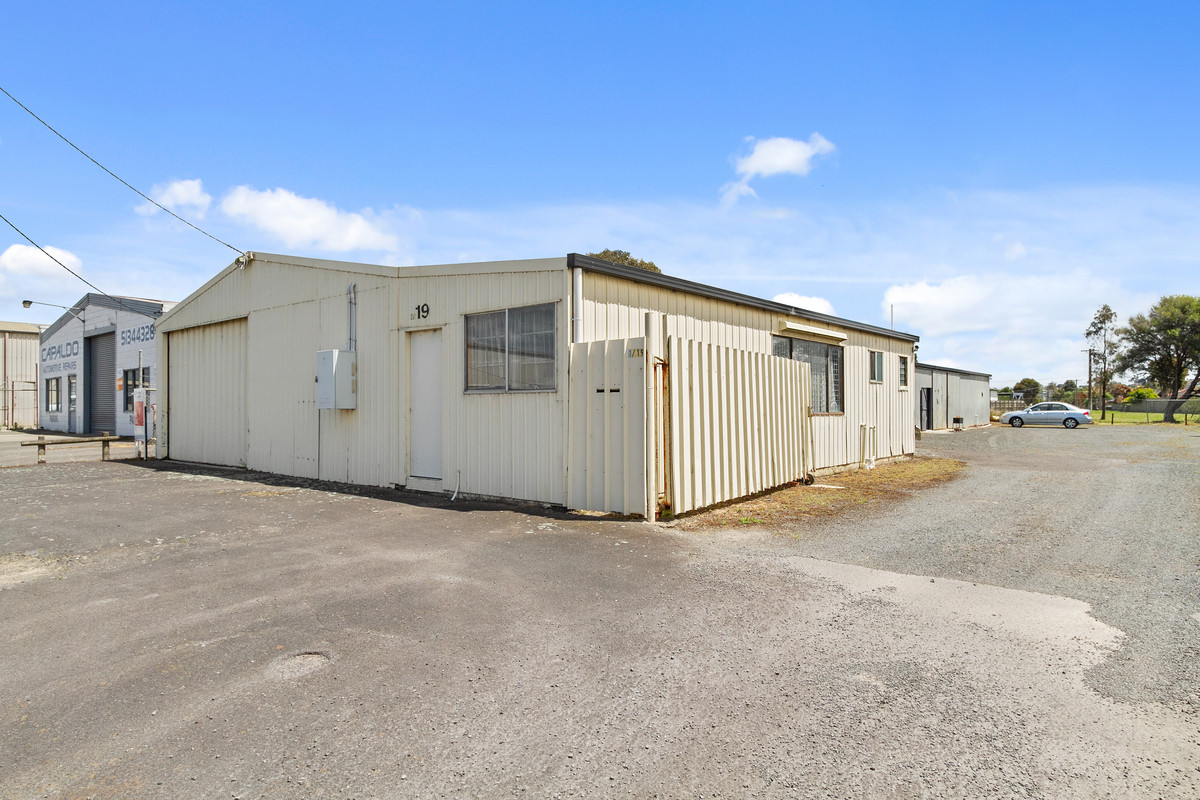 19 Centre Road, MORWELL VIC 3840, Morwell - Thumbnail 5