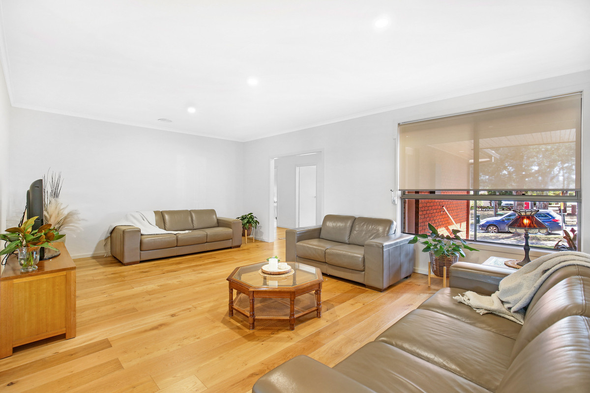 21 Greenhills Road, BUNDOORA VIC 3083, Bundoora - Thumbnail 6