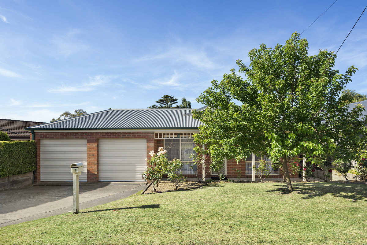 11 Barongarook Drive, Clifton Springs VIC 3222, Clifton Springs - Thumbnail 2