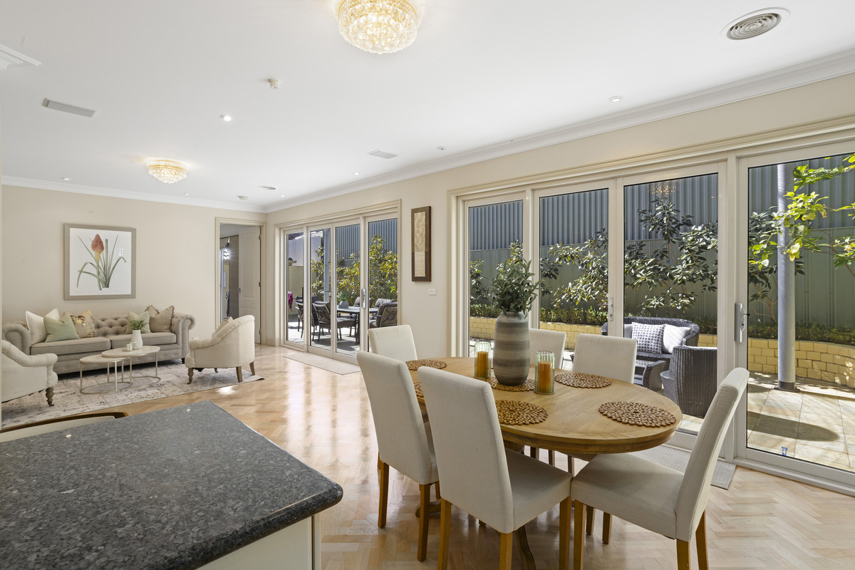 12A Iramoo Street, Balwyn VIC 3103, Balwyn - Thumbnail 4