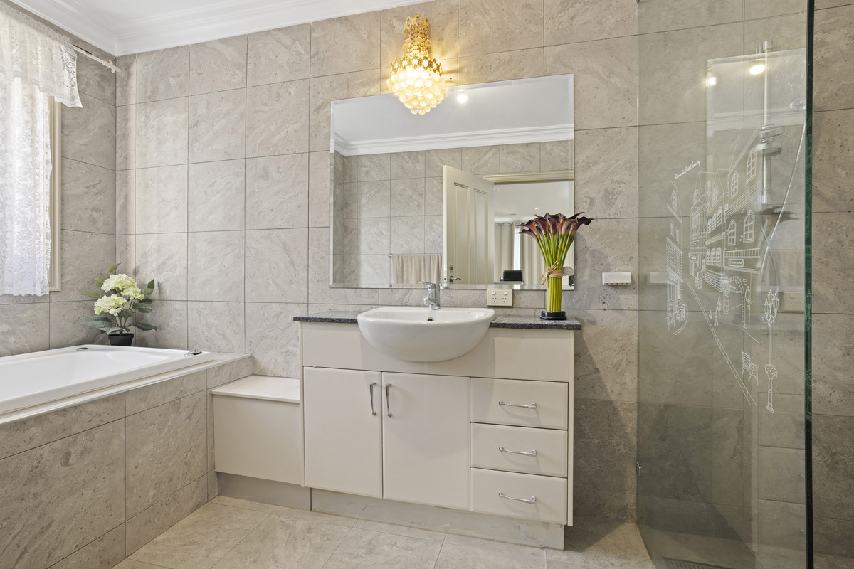 12A Iramoo Street, Balwyn VIC 3103, Balwyn - Thumbnail 7