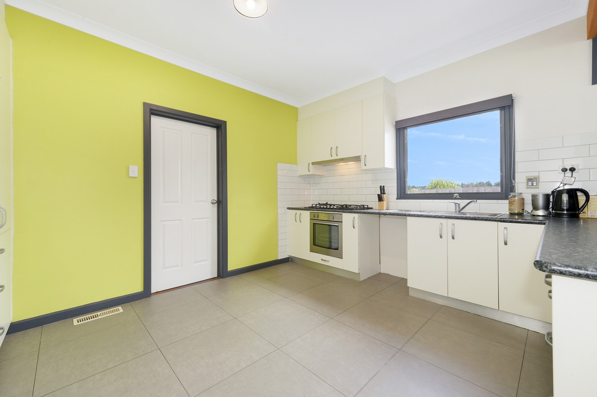 12 Hendersons Road, BITTERN, Warragul - Thumbnail 3