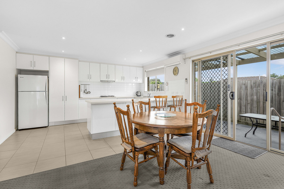 3 / 16 Thomas Street, Pakenham VIC 3810, Pakenham - Thumbnail 4