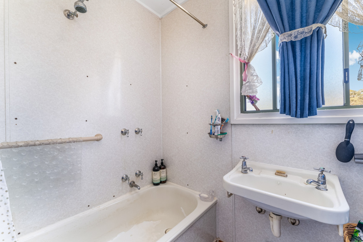 32 Monash Street, NEWSTEAD VIC 3462, Newstead - Thumbnail 5