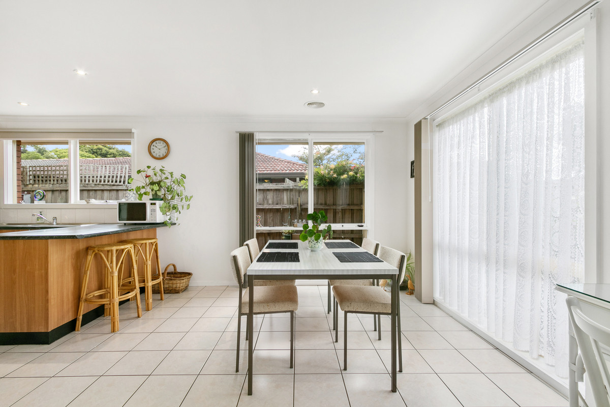 11 Spring Court, Morwell VIC 3840, Morwell - Thumbnail 4