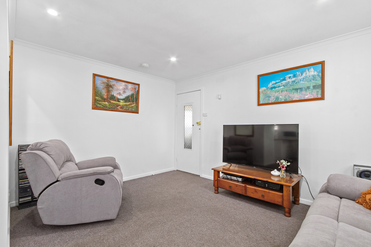 9 Catterick Avenue, CHURCHILL VIC 3842, Churchill - Thumbnail 3