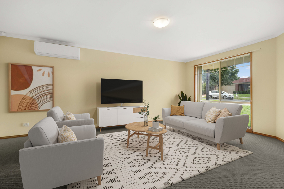 8 Cobram Court, PAKENHAM VIC 3810, Pakenham - Thumbnail 2