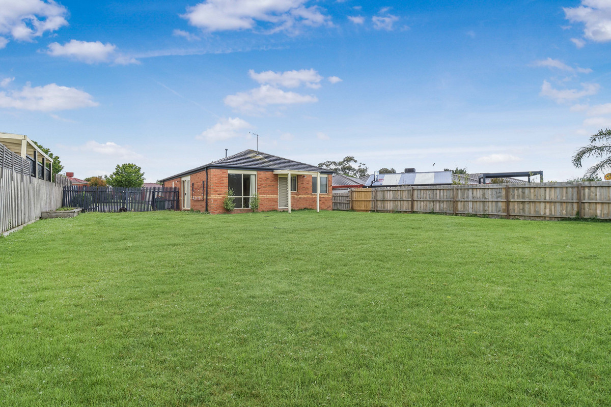 8 Cobram Court, PAKENHAM VIC 3810, Pakenham - Thumbnail 8