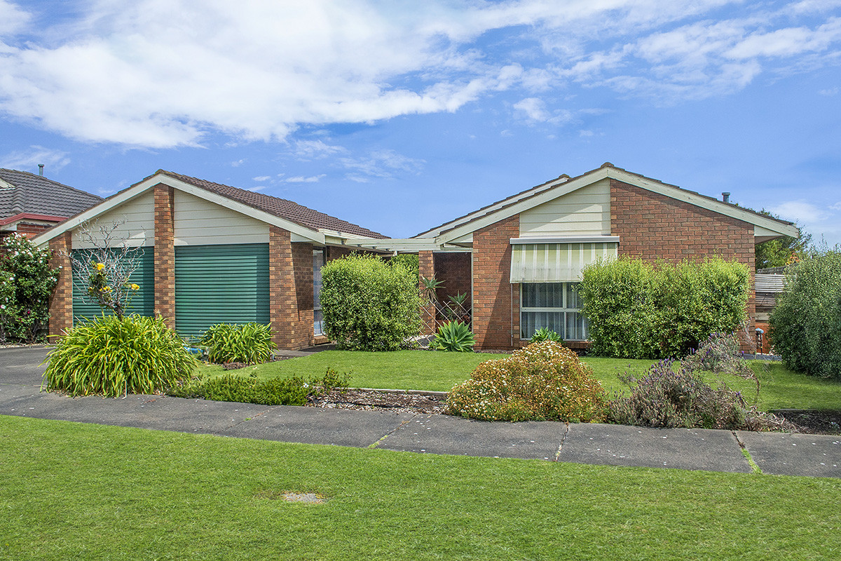 2 Caroville Drive, WARRNAMBOOL VIC 3280, Warrnambool - Image 1