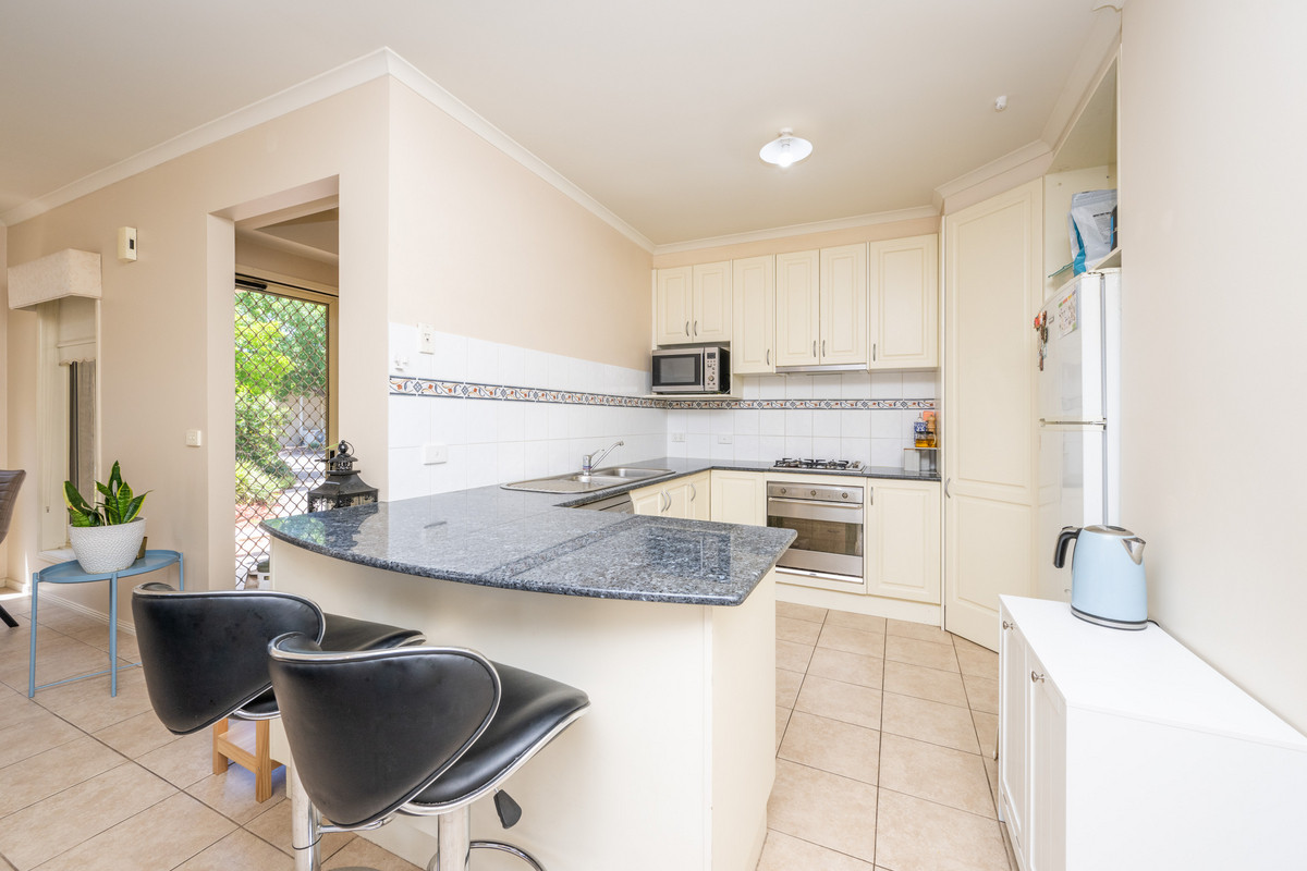 4 / 2-4 Ross Alan Drive, SHEPPARTON VIC 3630, Shepparton - Thumbnail 2