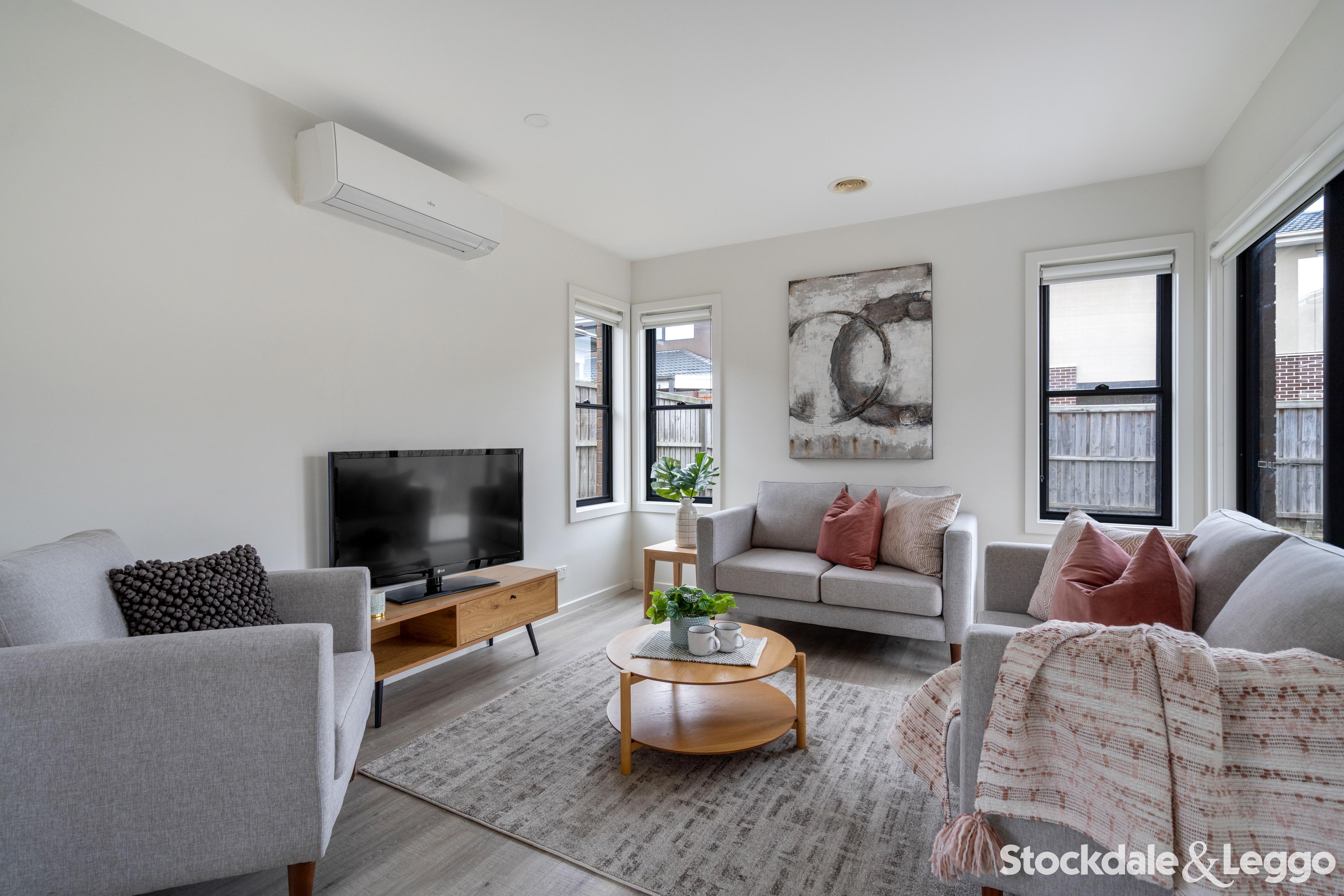 22 Lavinia Street, Greenvale VIC, Greenvale - Thumbnail 2