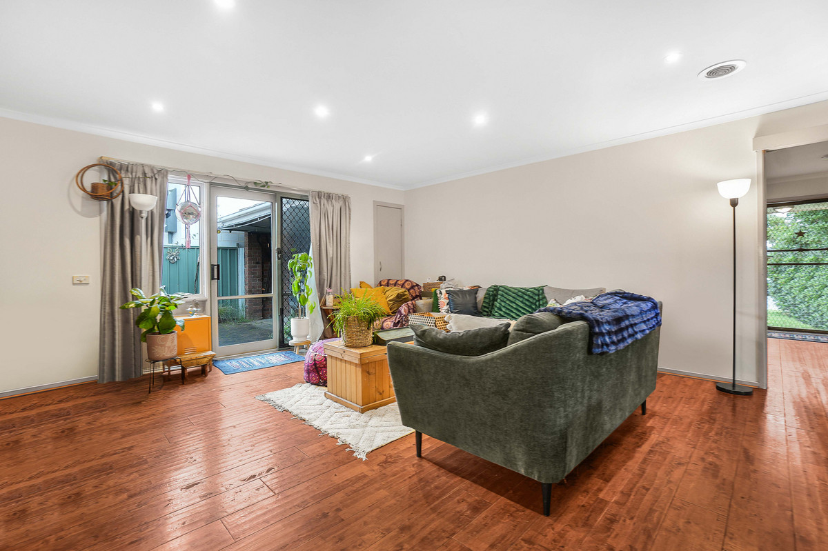12 Zeus Court, Chelsea Heights VIC 3196, Chelsea Heights - Thumbnail 2