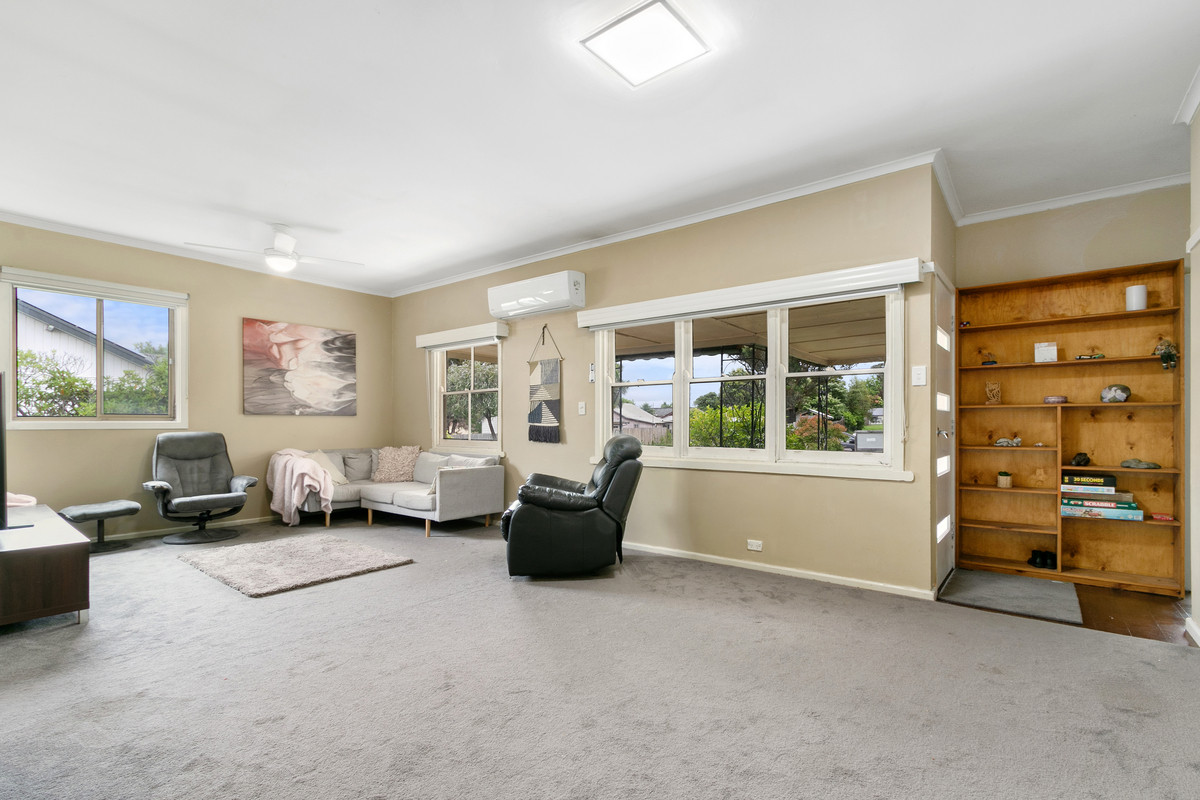 6 Booth Street, Morwell VIC 3840, Morwell - Thumbnail 2