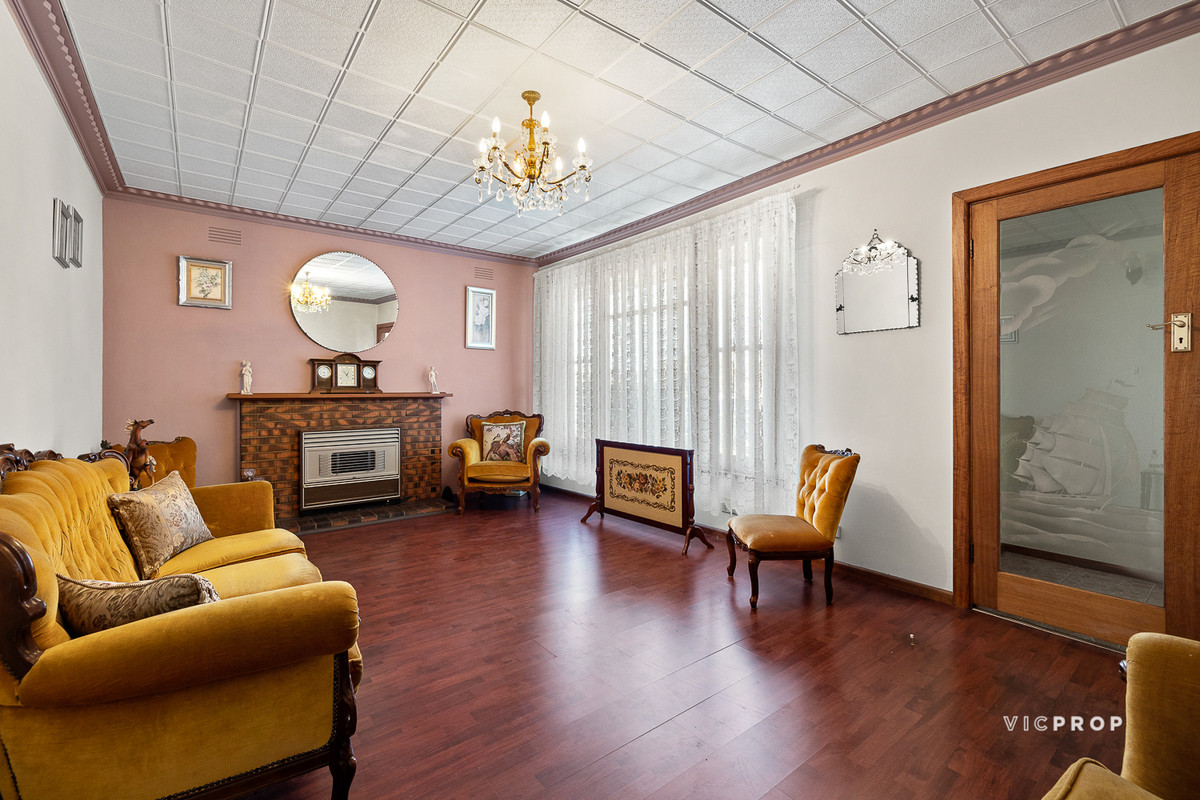 42 Angus Street, Hadfield VIC 3046, Hadfield - Thumbnail 2