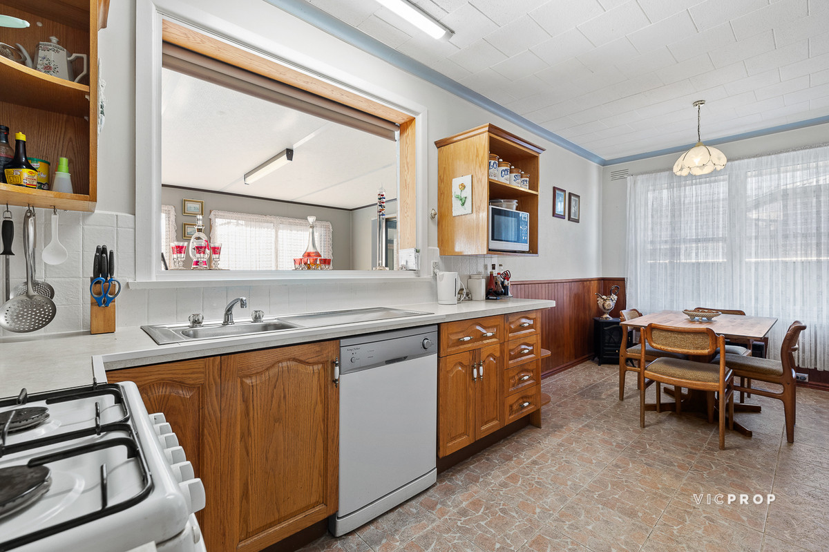 42 Angus Street, Hadfield VIC 3046, Hadfield - Thumbnail 4