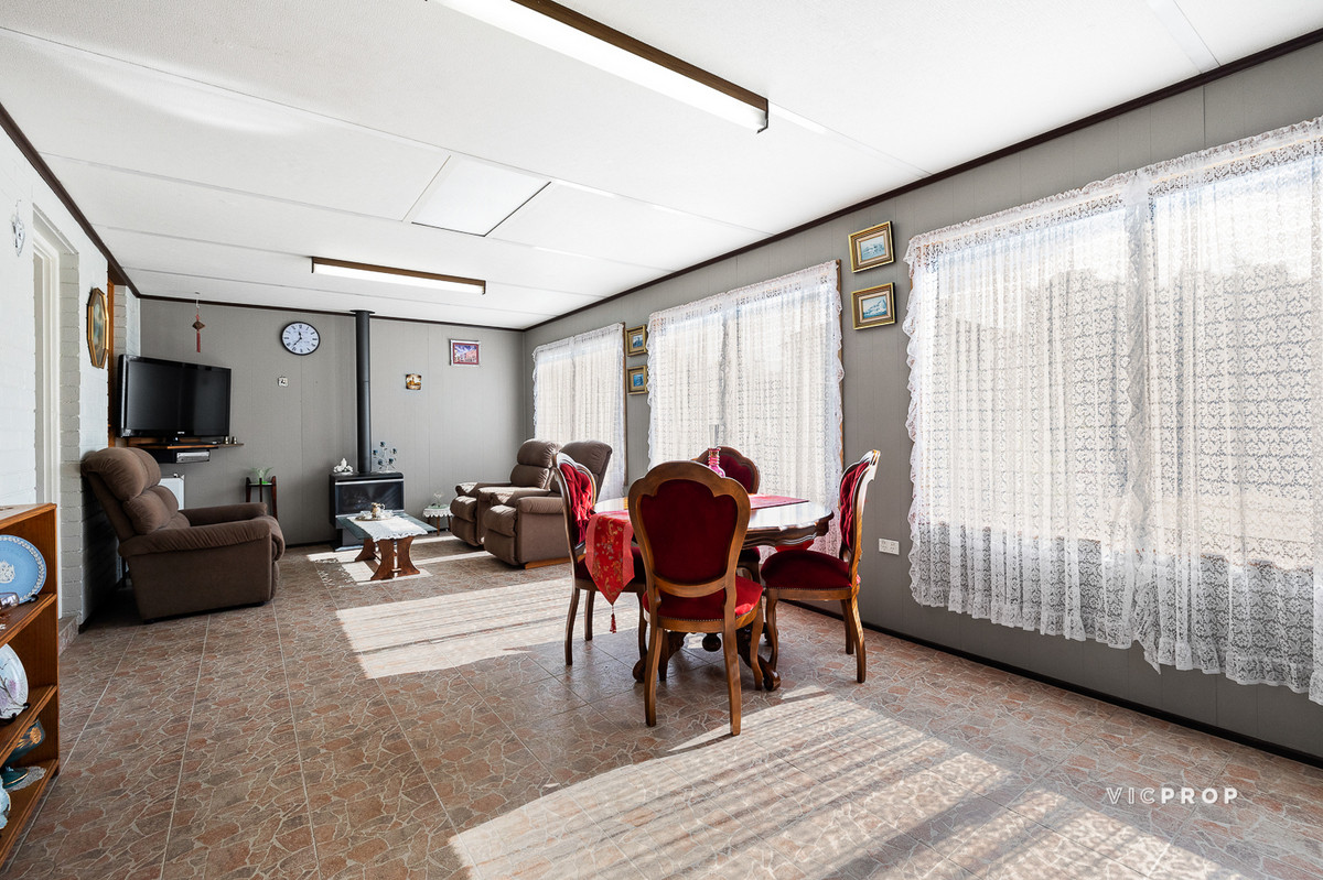 42 Angus Street, Hadfield VIC 3046, Hadfield - Thumbnail 7