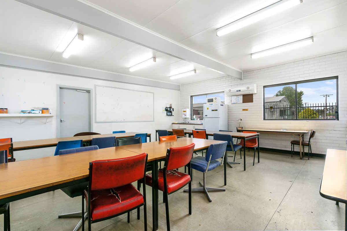 60 – 64 Madden Street, Morwell VIC 3840, Morwell - Thumbnail 4