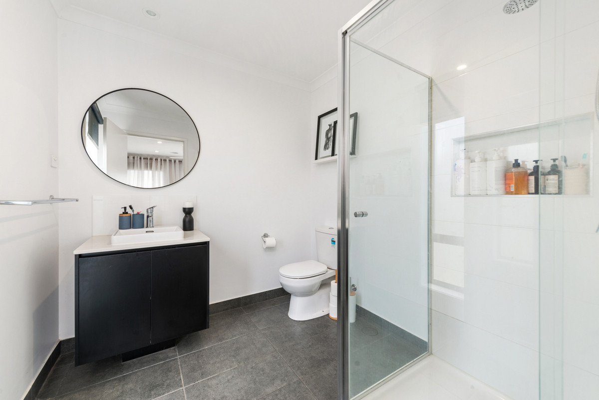16 Deane Street, Traralgon VIC 3844, Traralgon - Thumbnail 3