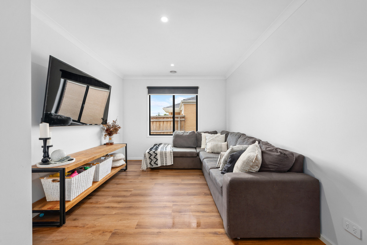 16 Deane Street, Traralgon VIC 3844, Traralgon - Thumbnail 5