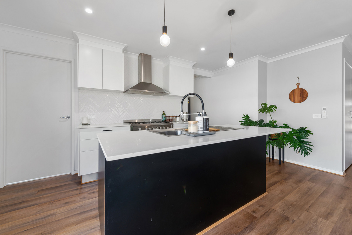 16 Deane Street, Traralgon VIC 3844, Traralgon - Thumbnail 8