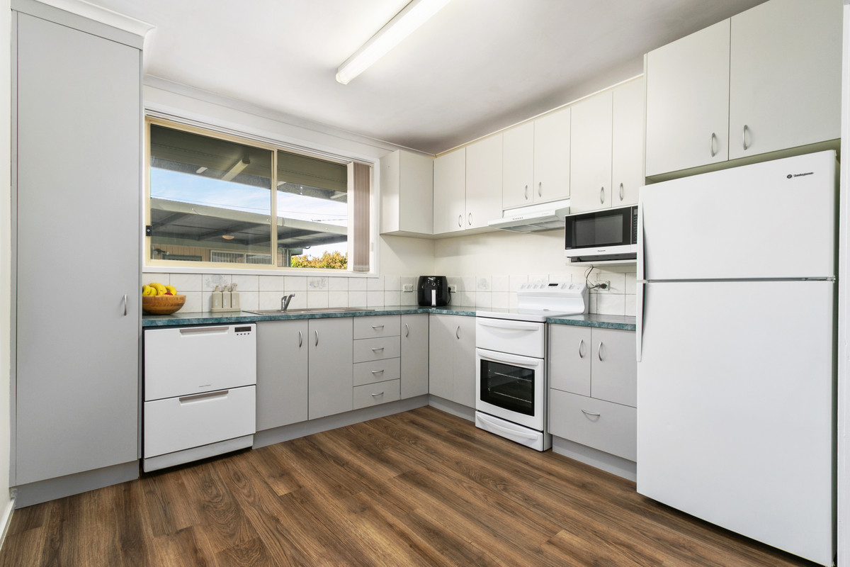 35 White Parade, Churchill VIC 3842, Churchill - Thumbnail 5