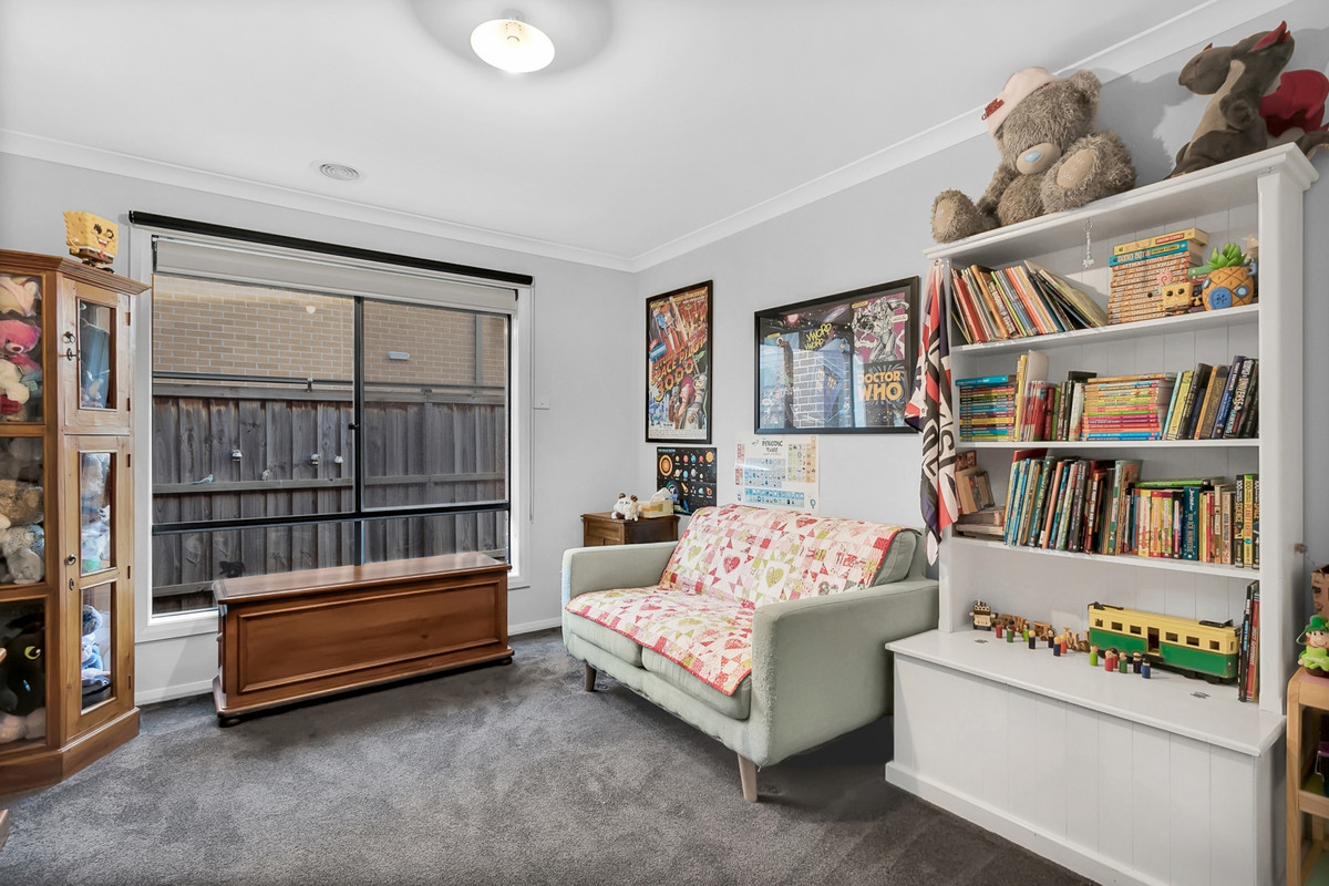 73 Heybridge Street, Clyde VIC 3978, Clyde - Thumbnail 7