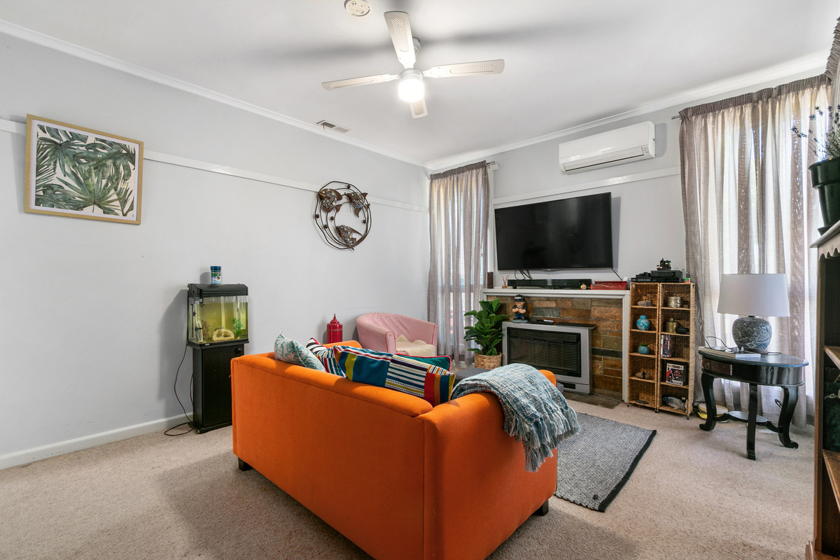 79 Comans Street, Morwell VIC 3840, Morwell - Thumbnail 4
