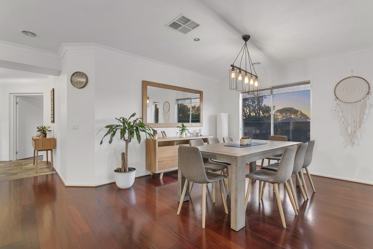 8 Sunny Vale Drive, Langwarrin VIC 3910, Langwarrin - Thumbnail 8