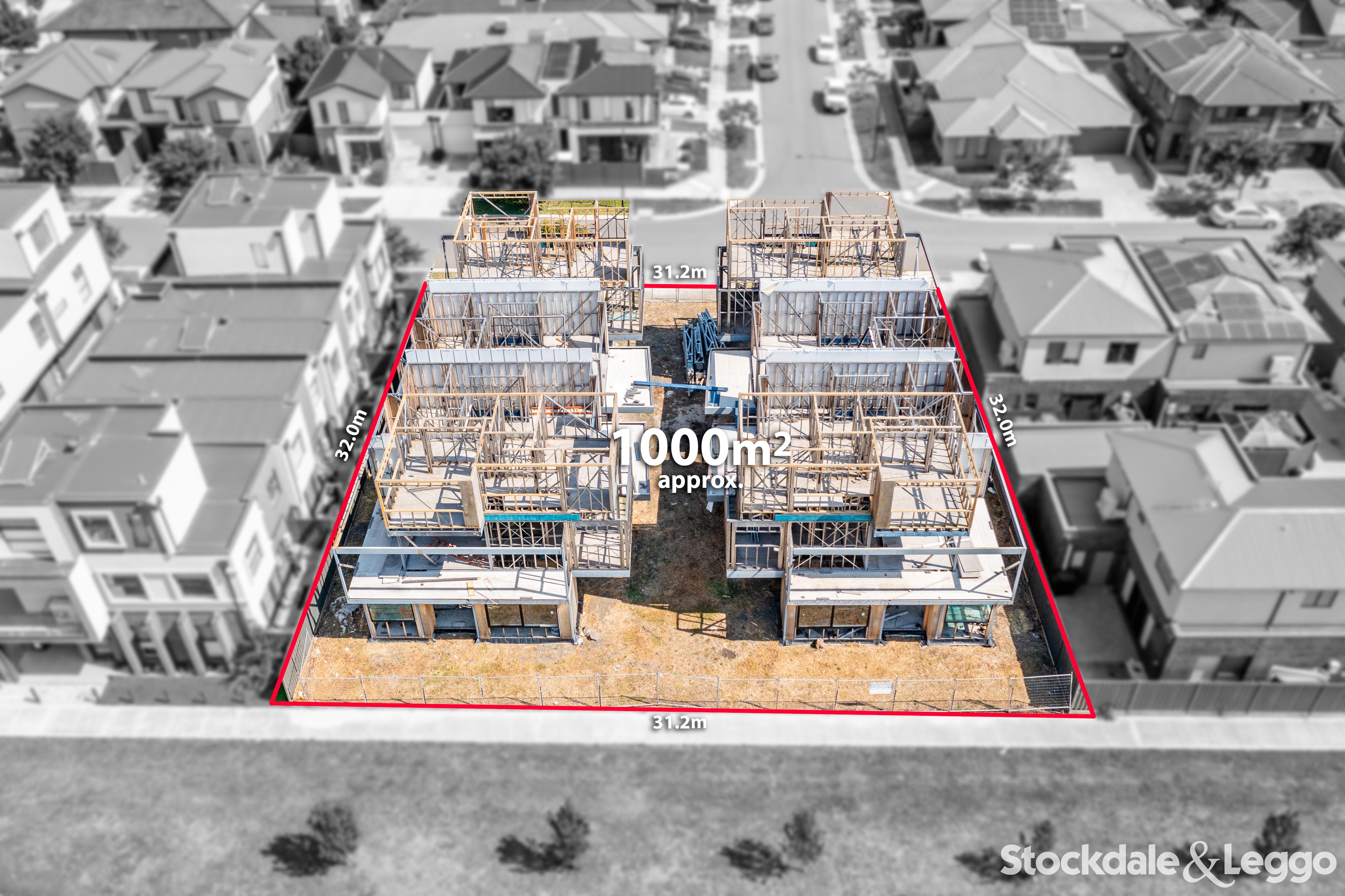 3 Orbit Walk, Roxburgh Park VIC, Roxburgh Park - Thumbnail 2