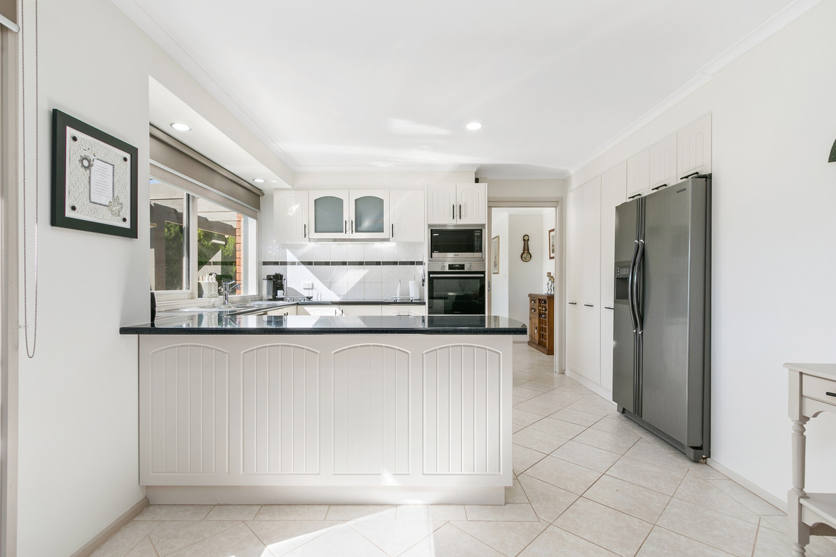 7 Geoffrey Court, Churchill VIC 3842, Churchill - Thumbnail 4
