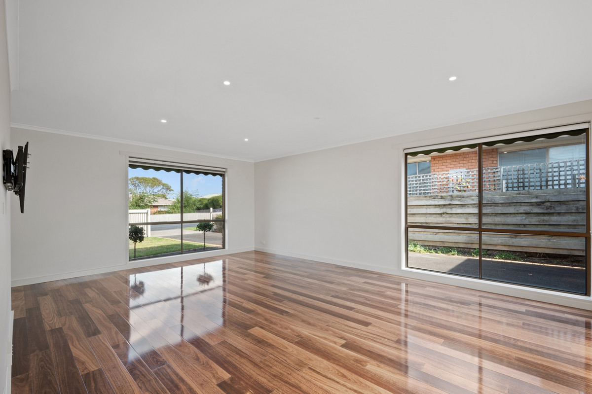 8 McKiernan Road, Warrnambool VIC 3280, Warrnambool - Thumbnail 3