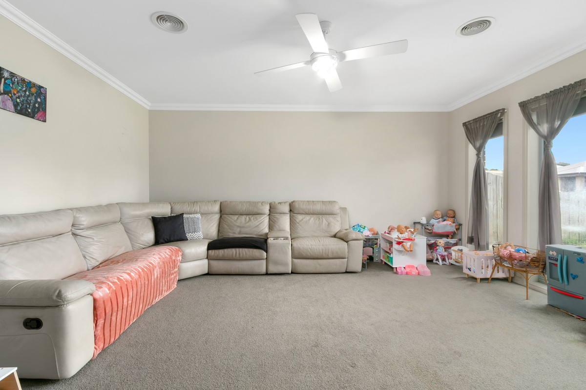 15 Mountain Grey Circuit, MORWELL VIC 3840, Morwell - Thumbnail 2