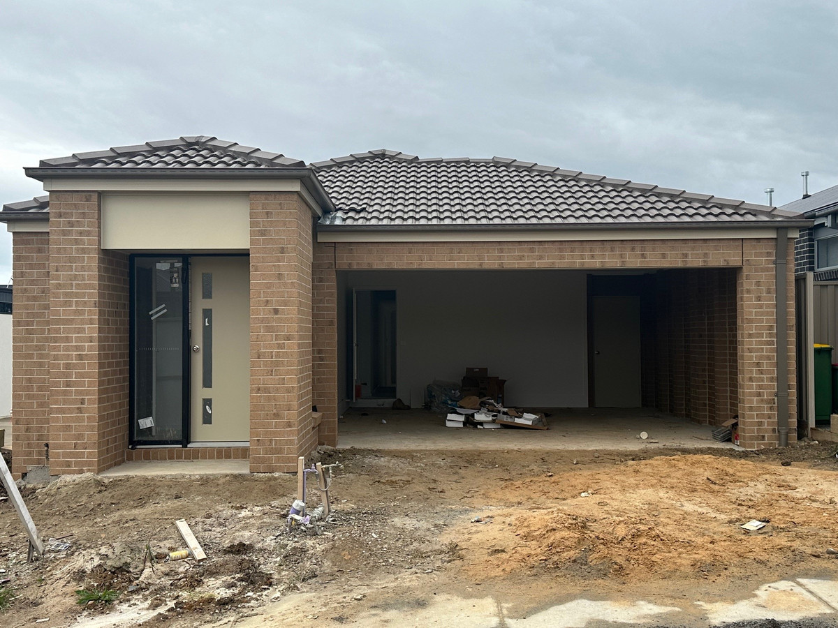 11 Talbot Drive, Pakenham VIC 3810 Stockdale & Leggo