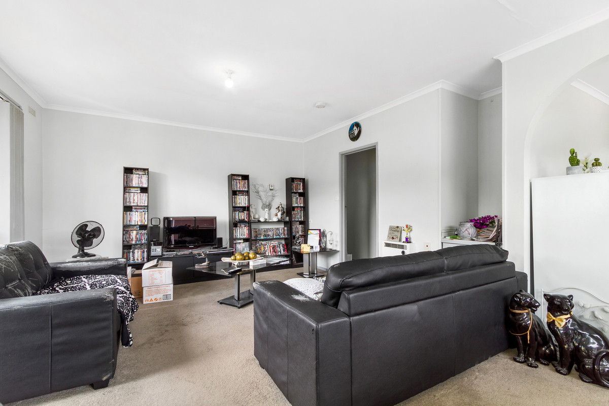 1&2 / 25 Park Avenue, Morwell VIC 3840, Morwell - Thumbnail 3