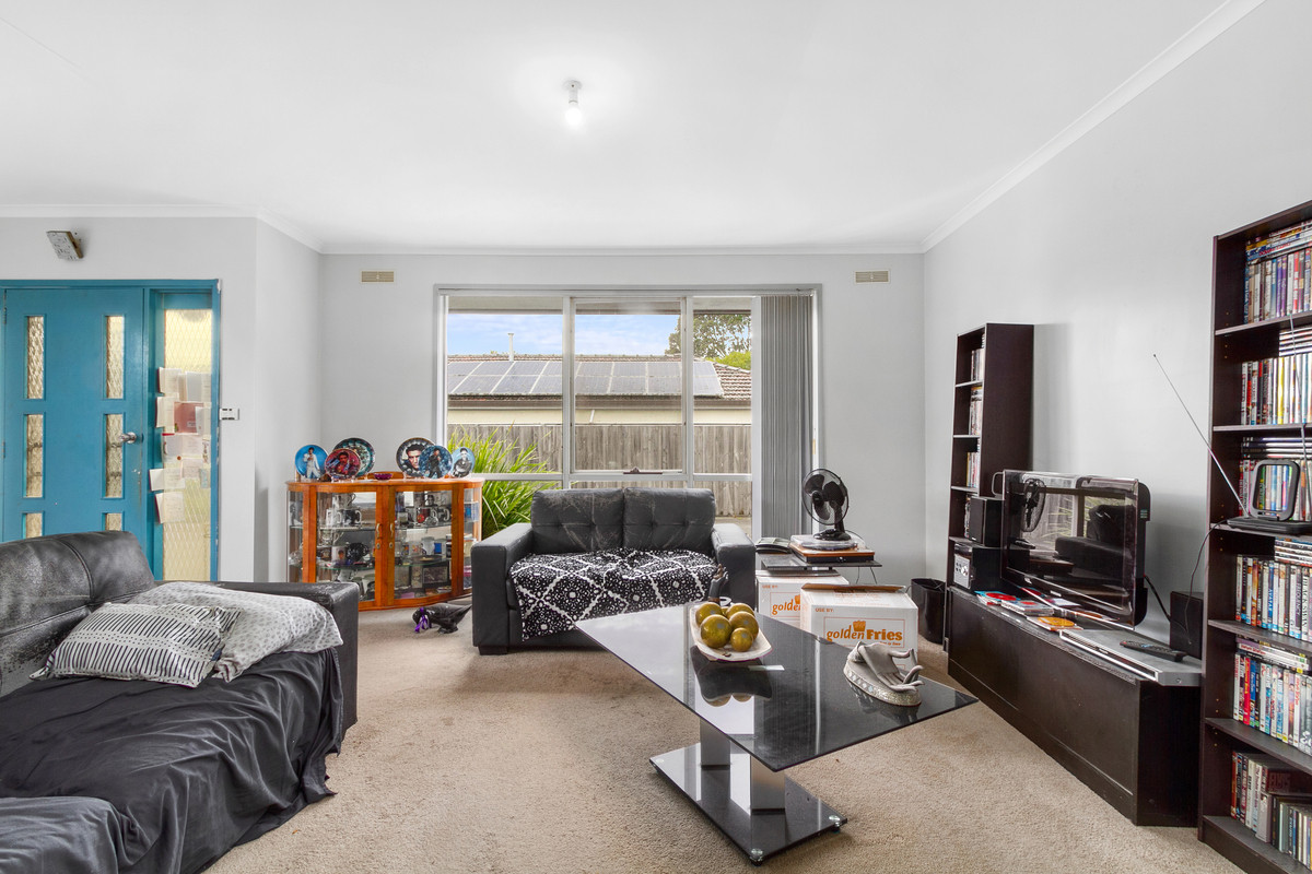 1&2 / 25 Park Avenue, Morwell VIC 3840, Morwell - Thumbnail 2