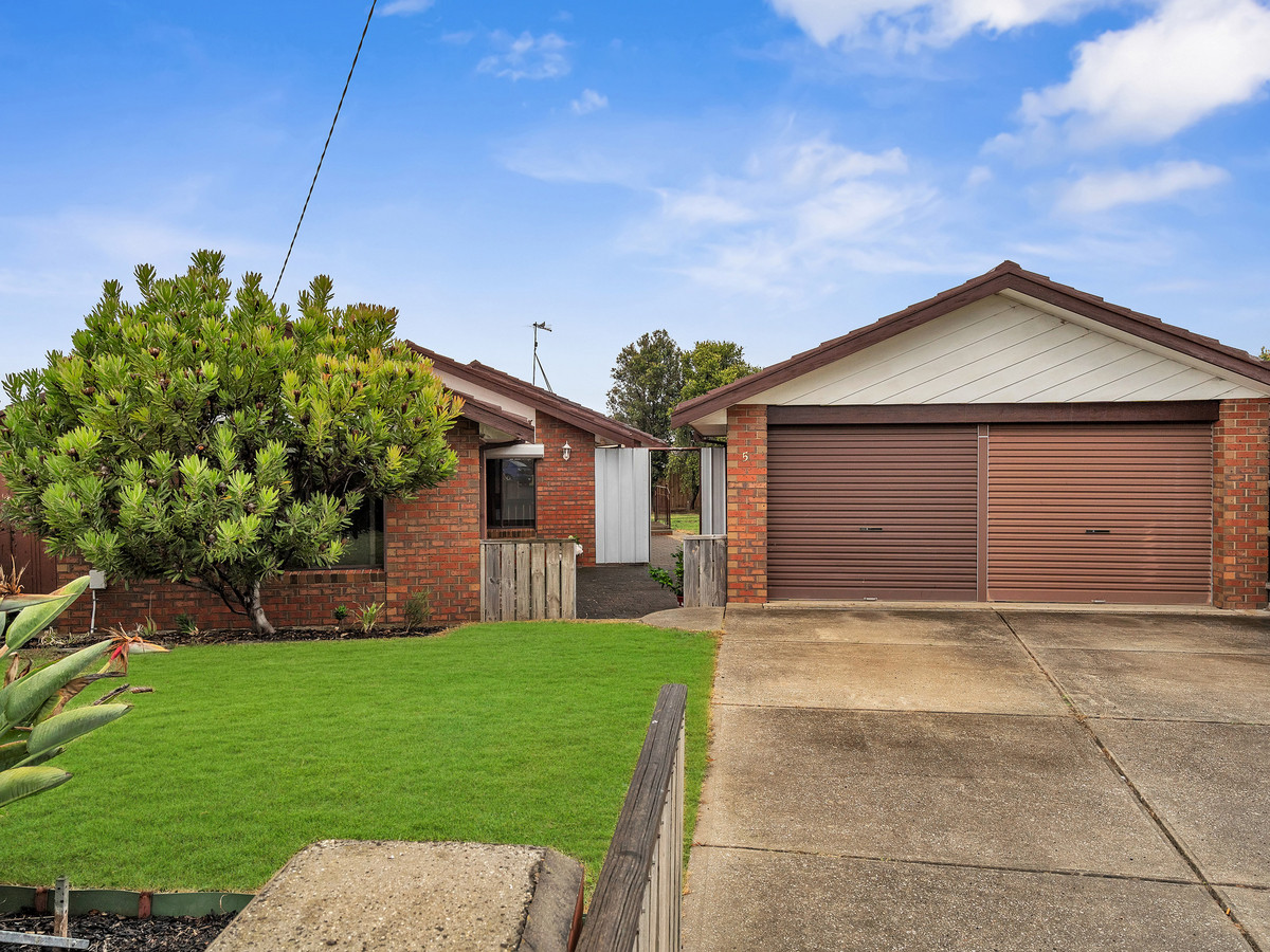 5 Daly Court, Darley VIC 3340, Darley - Thumbnail 3
