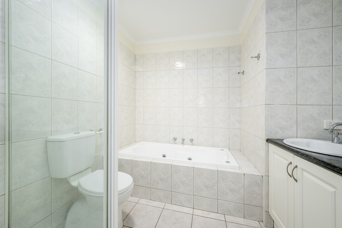 2 / 218 Fryers Street, SHEPPARTON VIC 3630, Shepparton - Thumbnail 8