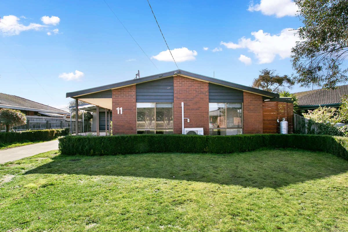 11 Littleton Avenue, Yinnar VIC 3869, Yinnar - Thumbnail 2