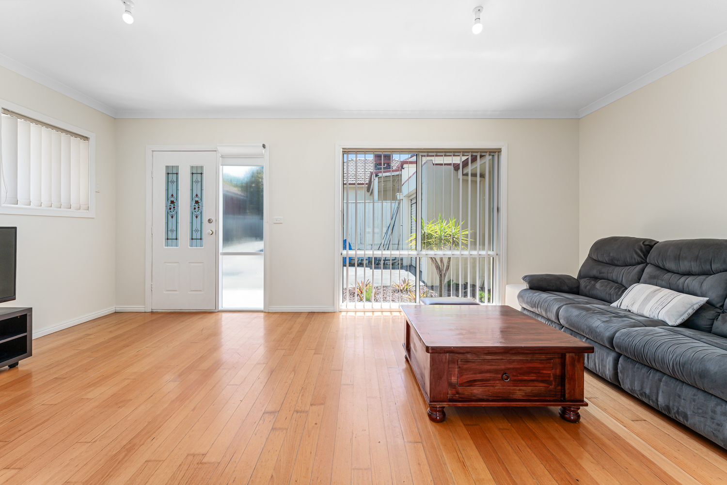 2/28 Ronald Street, Dandenong VIC, Dandenong - Thumbnail 2