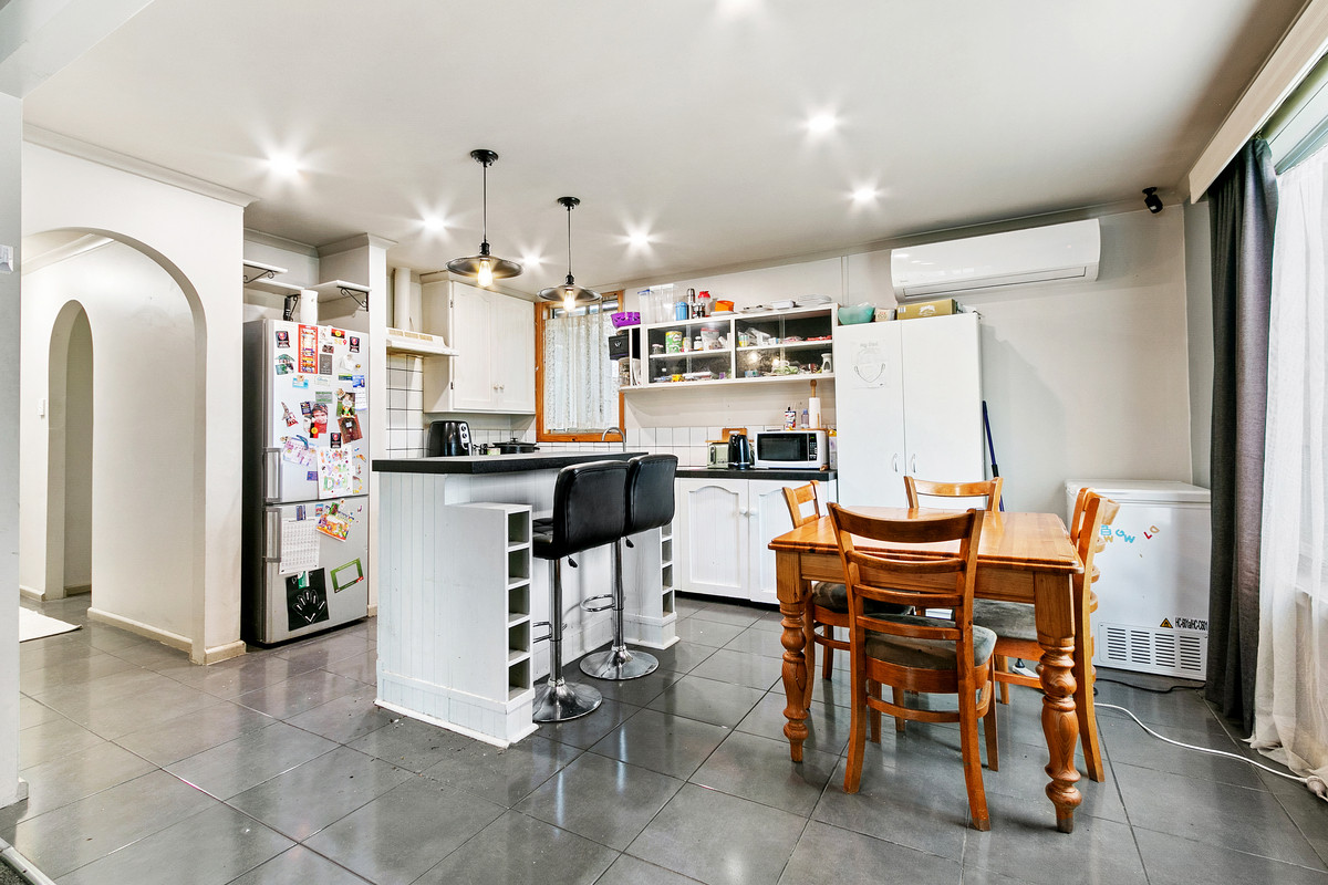 20 Newark Avenue, Newborough VIC 3825, Newborough - Thumbnail 3