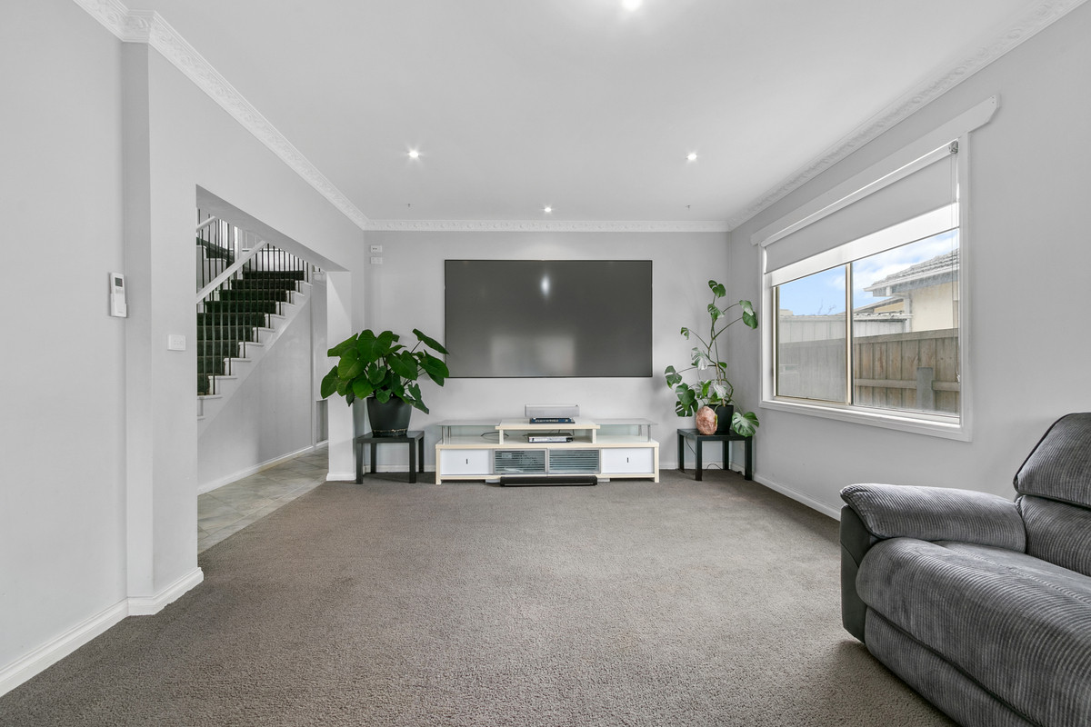 53 Holmes Road, MORWELL VIC 3840, Morwell - Thumbnail 3