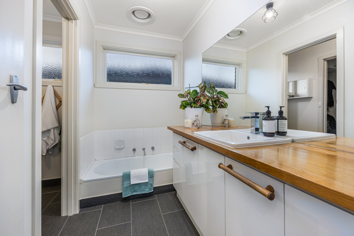 103 Farnham Road, Bayswater VIC 3153, Bayswater - Thumbnail 5