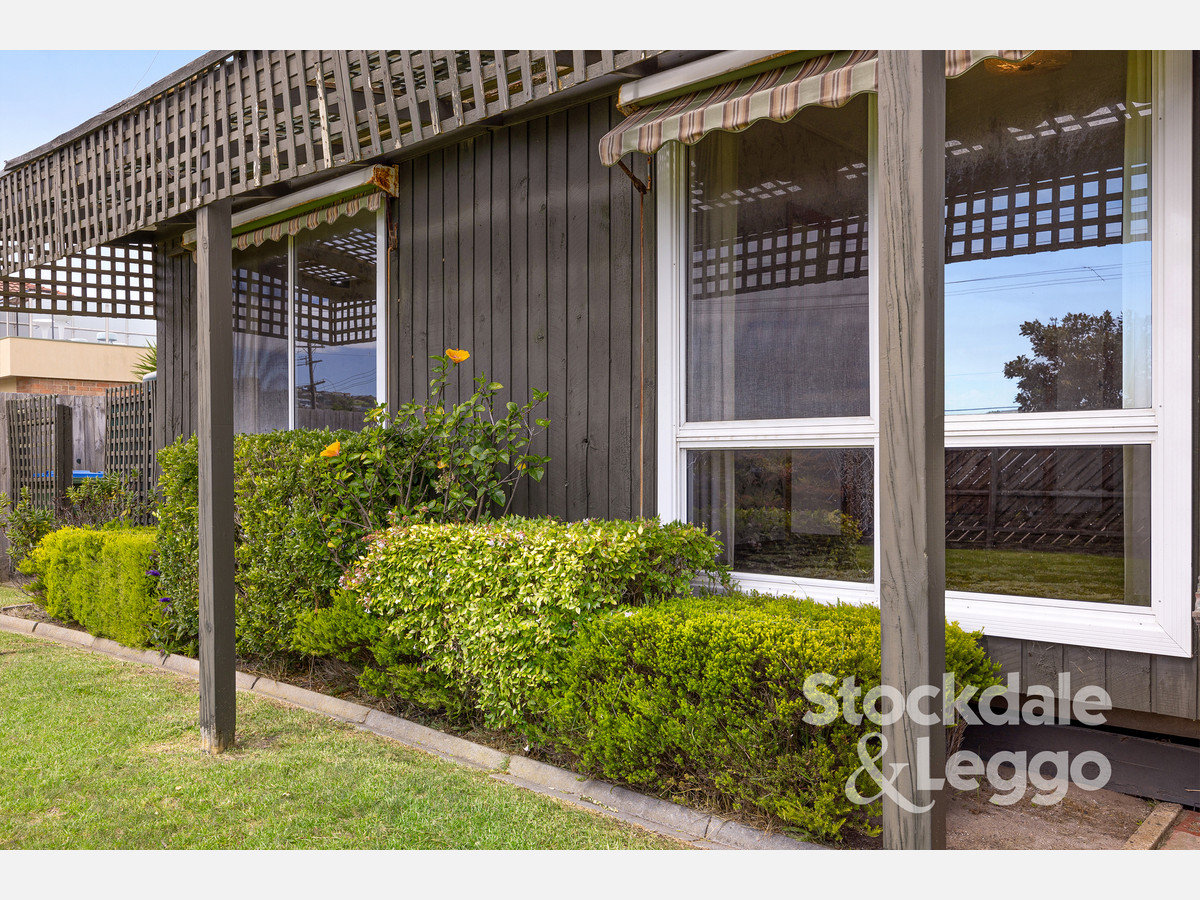 2 / 230 Dromana Parade, Safety Beach VIC 3936, Safety Beach - Thumbnail 4